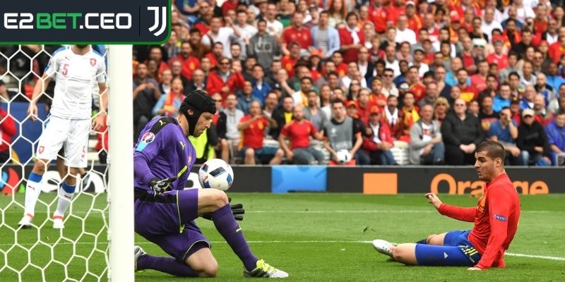 Kèo Việt Vị E2bet – Phân Tích Sâu Và Bí Quyết Thắng Lớn 3 Kinh nghiệm bắt kèo việt vị E2Bet chuẩn xác từ cao thủ